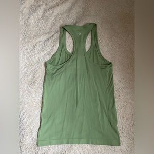 LULULEMON Swiftly Tech Racerback Tank NWOT.